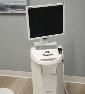A CEREC machine used in Dr. Holinbeck’s office