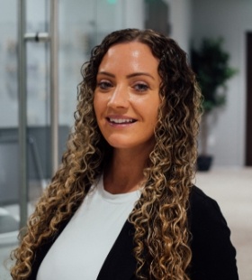 Front Office Assistant, Amber