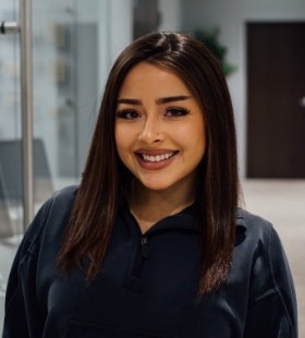 Dental Assistant, Gabriela